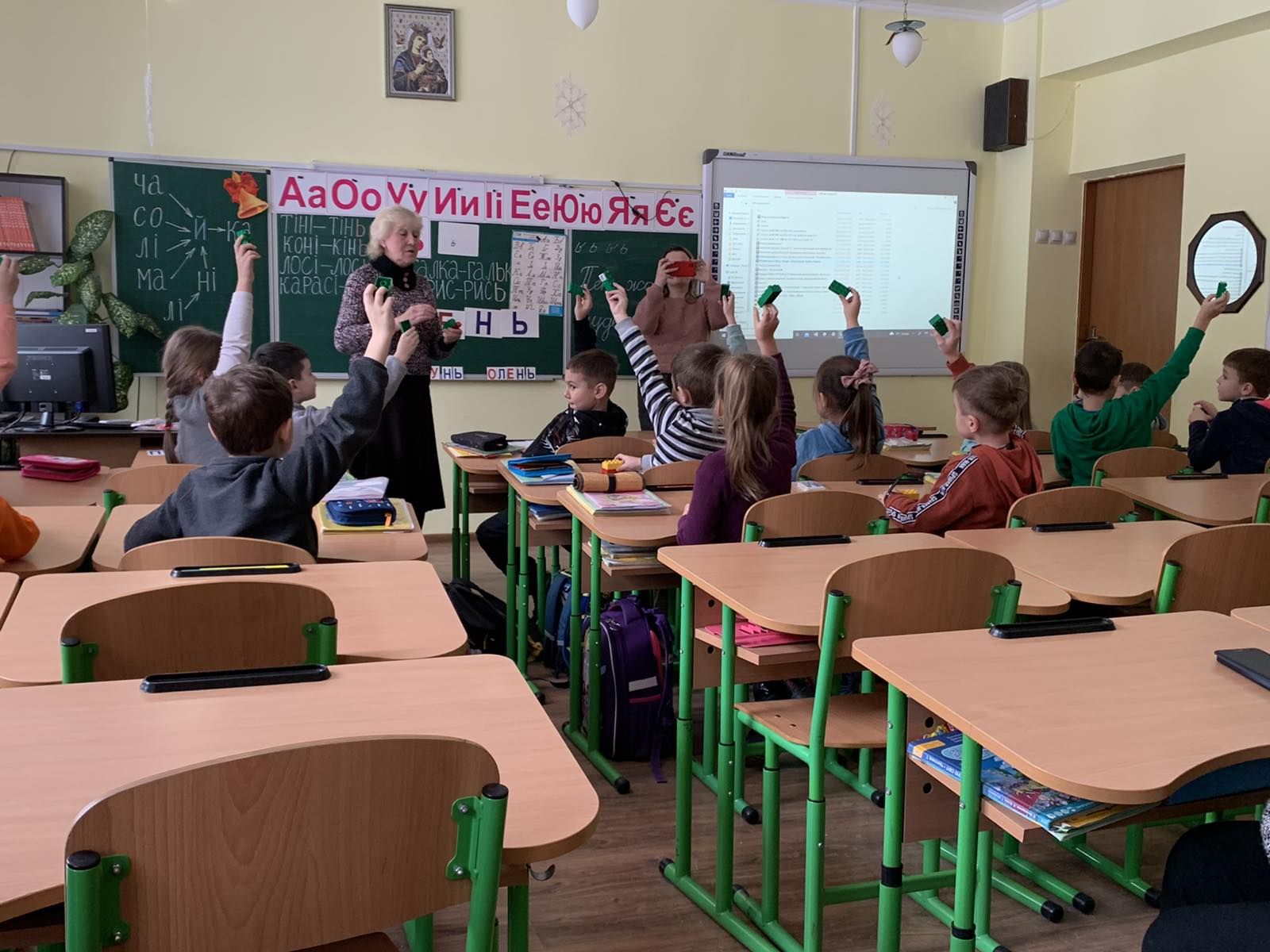 0 02 05 1a834e2ab6fb530126b7fa0f8cb41985b5539626dfc16e196500f65b5279566a 99c7713103d703f5 86c1c9bb