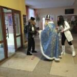 Святий Миколай завітав у НВК "СЗШ N2-гімназія" 8 0 02 05 4d920a7d347848bdd5e603ae1522ff301d6a4240a7873a54f5c5452e9d02860e fed5b2498f1443a2 f7e01679