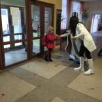 Святий Миколай завітав у НВК "СЗШ N2-гімназія" 19 0 02 05 6074cb184da44828ce25732a97ba2d3689e3b9cd11fa7966ce4806753b54d961 b2c382405f77a12f 559812a9