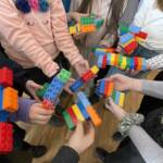 «6 цеглинок LEGO на уроках англійської мови» 4 0 02 05 09abd00d961cea103f327d5ef7c887f2dc65a9678a81d3da89c510421947c5ce c7c7d4422df57d53