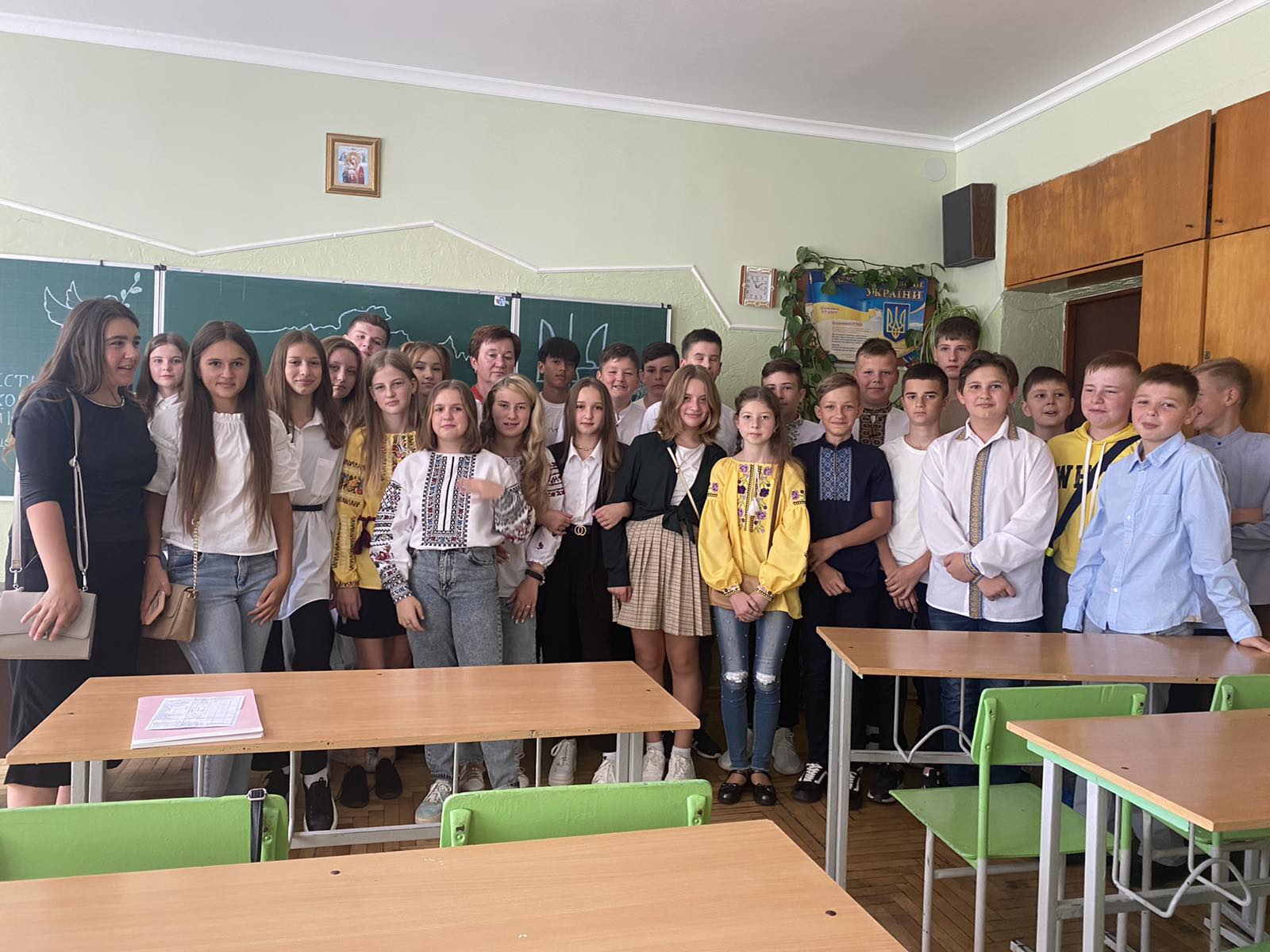 img 242af87fa1eea1f519117eb7f3a3ca2e v26