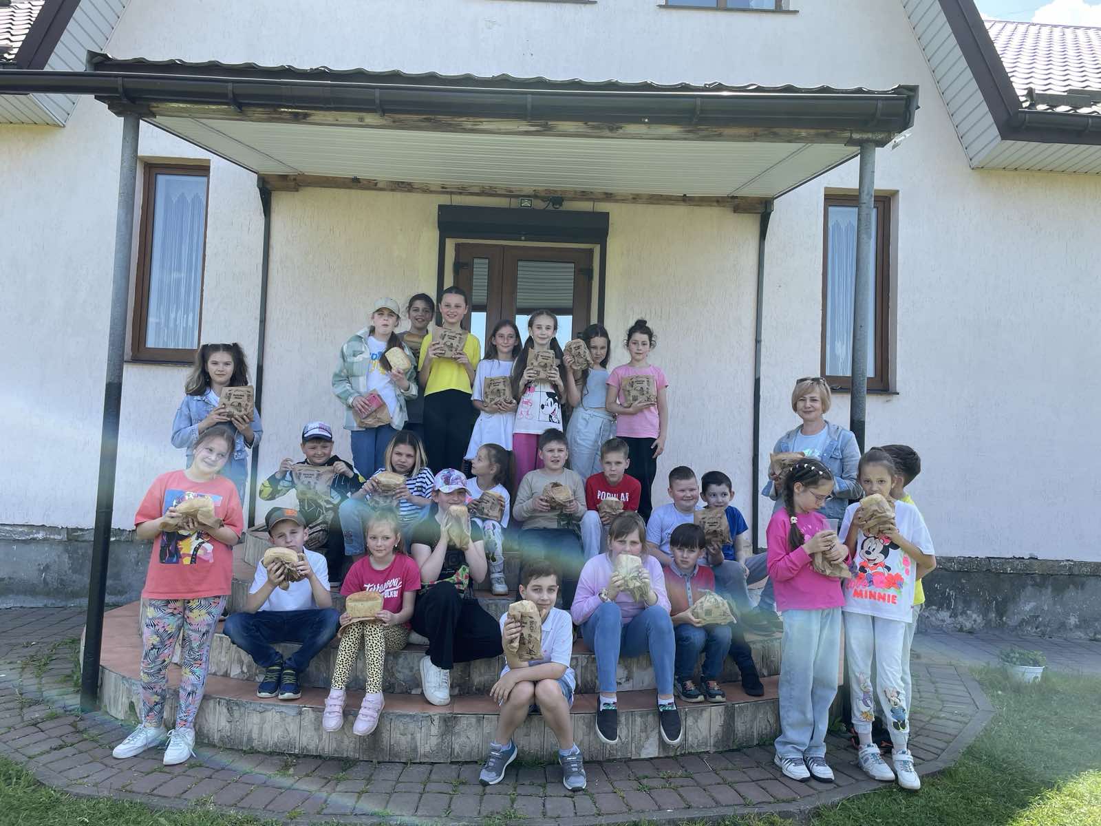 Інтерактивна екскурсія до етномузею,, У ДВОРІ''. 1 0 02 05 13f7582046554aa2f5a841371216a158e19763b8e16d2e79e94a2ddbe312335a 92e8c961c449e6c2