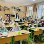 Перші цікаві уроки-знайомства англійської мови із майбутніми першокласниками 3 0 02 05 8ed9f29d974b77fddc2c45909e9302c429af1550b8ab96003b5bec0a5bf4d01a ef7d83dbb6b85bd9