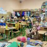 Перші цікаві уроки-знайомства англійської мови із майбутніми першокласниками 6 0 02 05 d45ade8bf5b30b44f21c37ee27e0a465526072da7041b7a824b634003a2b7dfb ae46128a195133dc