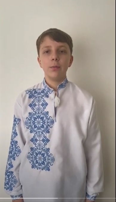 Милі, ніжні, найважливіші матусі – учні 8-Г класу вітають Вас з Днем матері! 1 bezыmyannыj 2