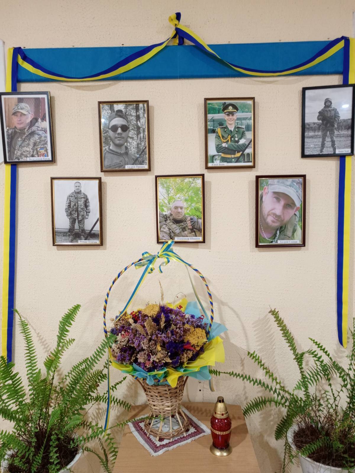 0 02 05 2b096b40d13dc1405e4788ade40258b1a4582bf54ece8294398288c29e046659 5208e6f3ccde402c