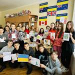 Маленькі Волонтери - Помічники Святого Миколая!!! 8 0 02 05 3a368f19f78e2e4f915a9a2c2950ed53628b72f7f8dc6eb7b3cc00905d889b51 6d05bee4945733b3