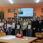 5.03.2024 року команда учнівського парламенту мала змогу дізнатись про Р. Шухевича 17 0 02 05 33f5c100aeab56886e07e6d3585028737d9fd695c3fd991a34764a7708f32be4 bcb9727c00bfba62