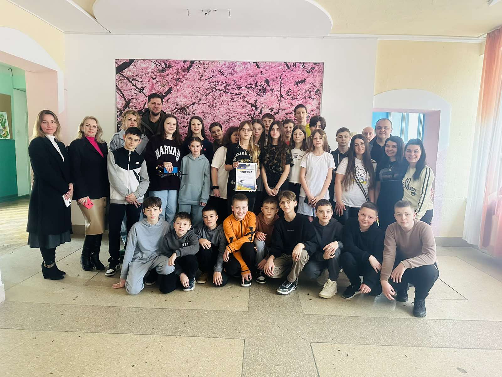 «Ворожу літературу здай - Дрон на Фронт передавай 1 0 02 05 72ea2ab05ebfb22f552f145e443bc09c2afa9a958cf01879abd956421d186391 6c76048d4f5a5235