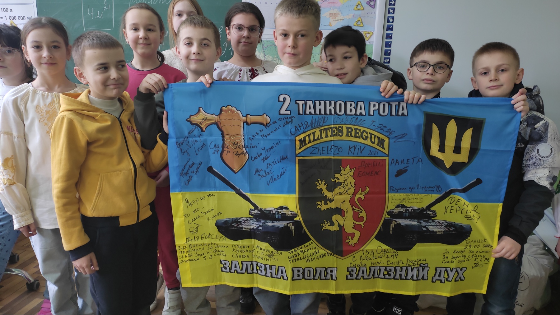 0 02 05 d3d216c492cea3b12c36842b5ae1e7572e8e730674f39a53af5bff22c08e77f9 7d7ff12545d2508d