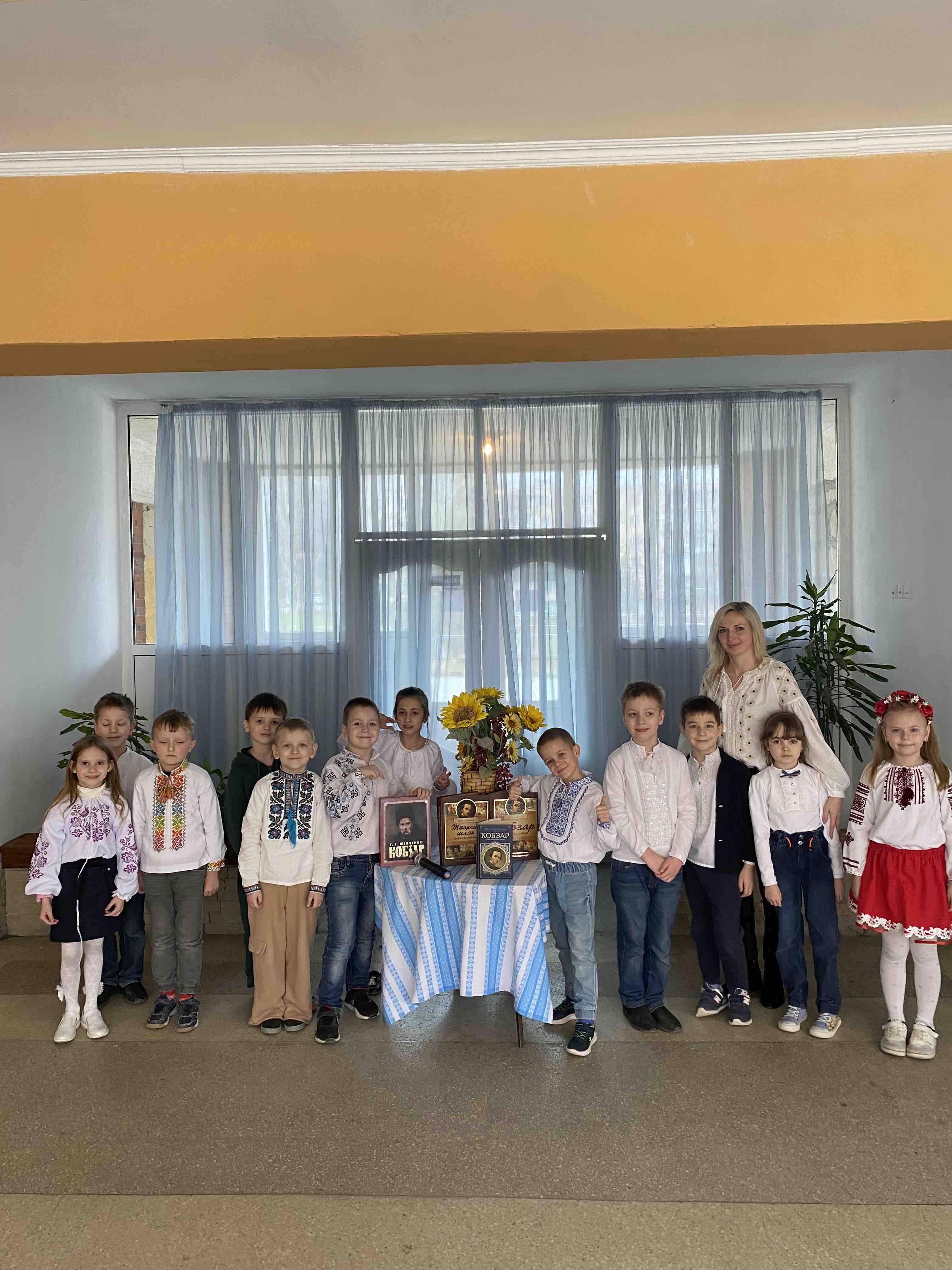 «Читаємо «Кобзаря» 1 0 02 05 e4962b5df63aacdfed1b6a93781537802d6ada50c91175267296a0097f041a0c bbcceea10f1aba50 rotated