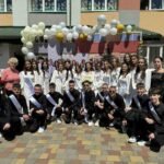 Ось і пролунав останній дзвінок у стінах рідної школи для випускників НВК "СЗШ№2-гімназія" 14 0 02 05 d3d603bc4e6dd0acc0971df67c4f7cdee5afba39d1644e71f90273a9148f7cdf 4070b5f8a179b11d