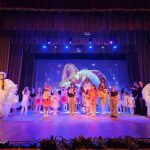 2-Б відвідали виставу «Золоте серце» 2 0 02 05 203c5e8aeb3d619881efc28a2699e4d41da6d7d06cbfdddce9121f7119849579 3f41d1bcbc979789