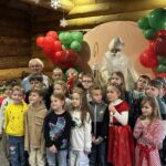 Усі з нетерпінням чекають на гостинці від Святого Миколая. 2 0 02 05 4d0cf9c672c91abaf4ceacb540a80418fba0dee26e12295dad43a96853084eb4 dd64e8463e7e9c7b